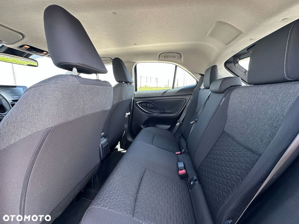 Toyota Yaris Cross Hybrid 1.5 Comfort - 12