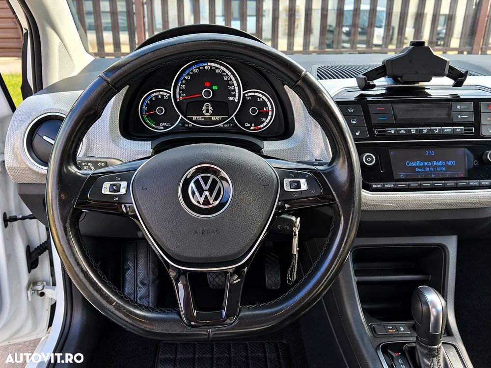 Volkswagen e-Up! - 15