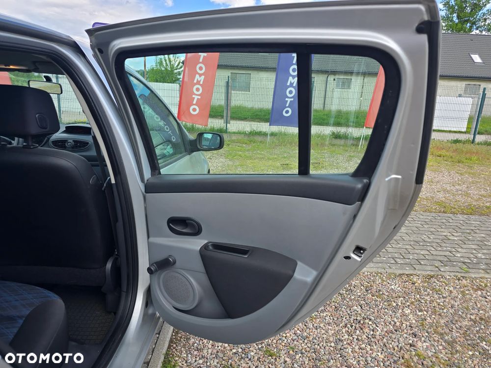 Renault Clio 1.4 16V Expression - 12