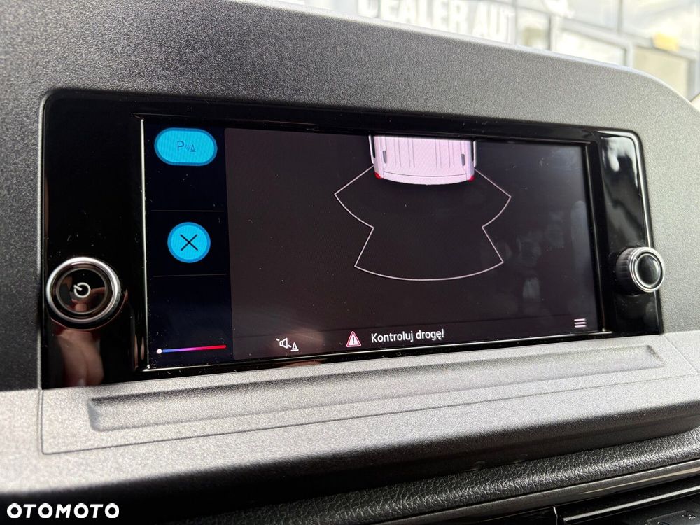 Volkswagen Caddy Maxi Cargo - 22