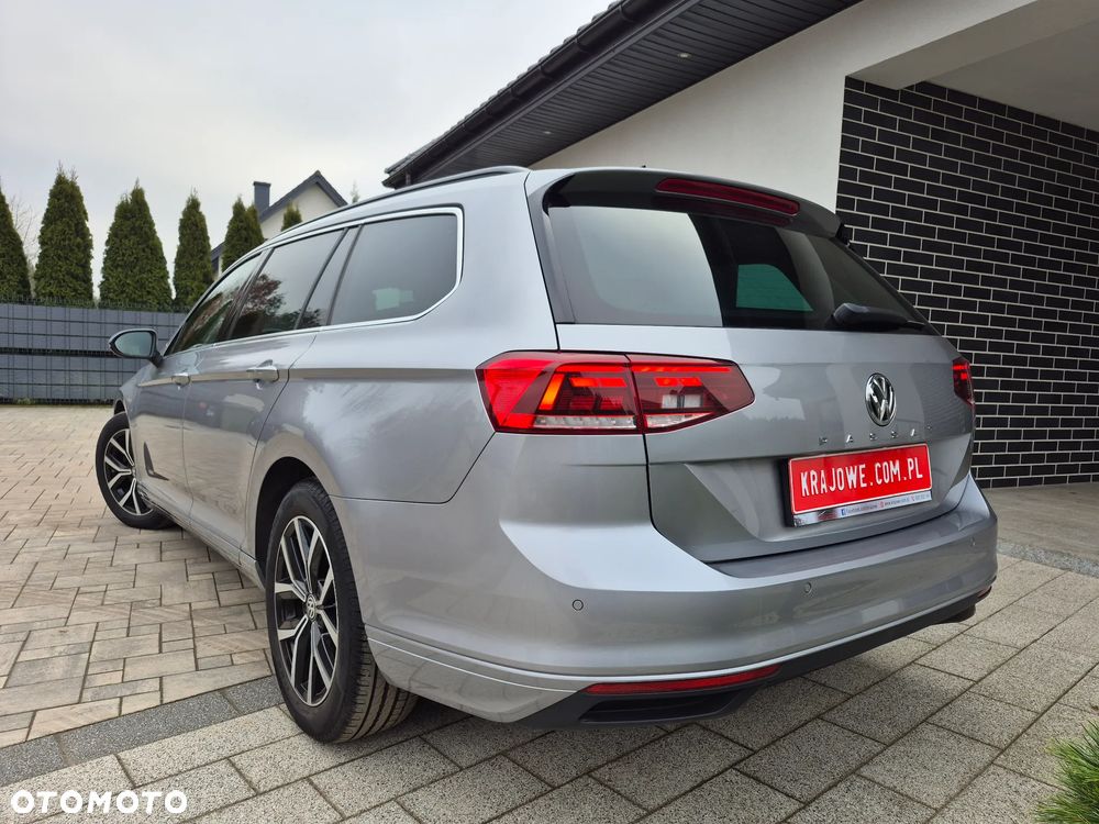Volkswagen Passat 2.0 TDI EVO Elegance DSG - 3