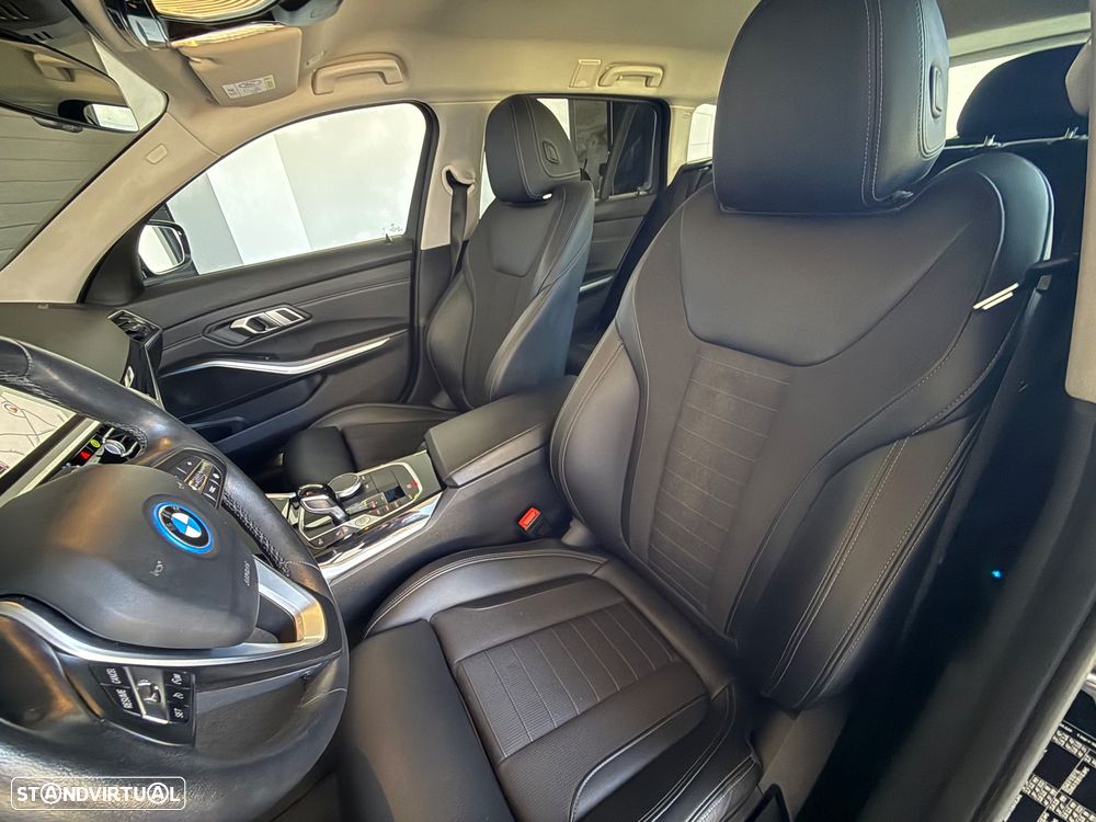 BMW 320 e Line Sport Auto - 16