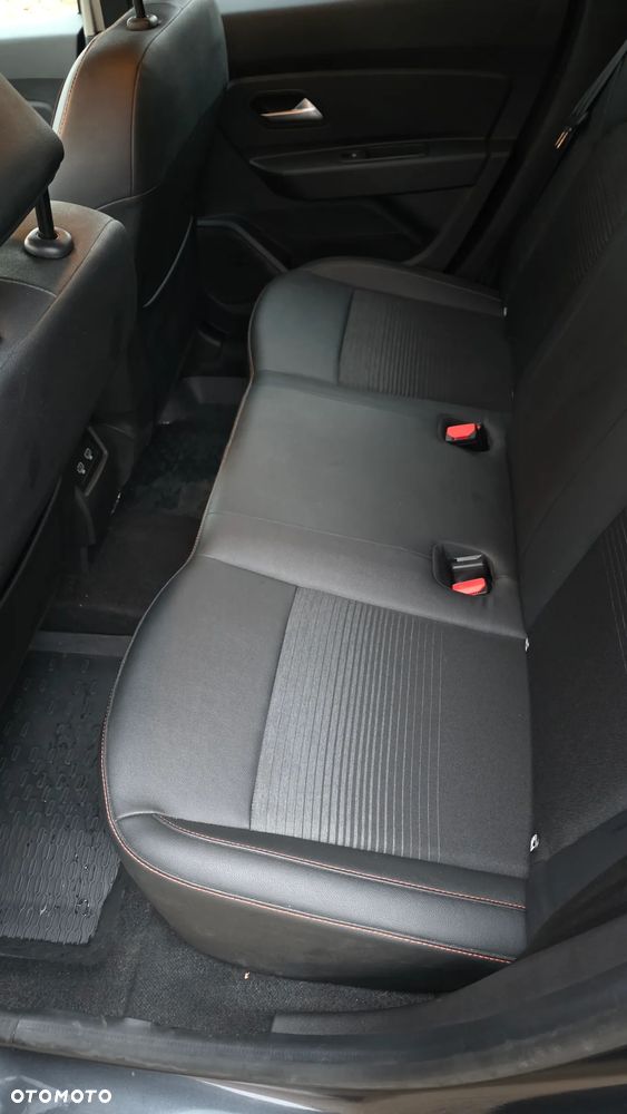 Dacia Duster 1.3 TCe Extreme 4WD - 9