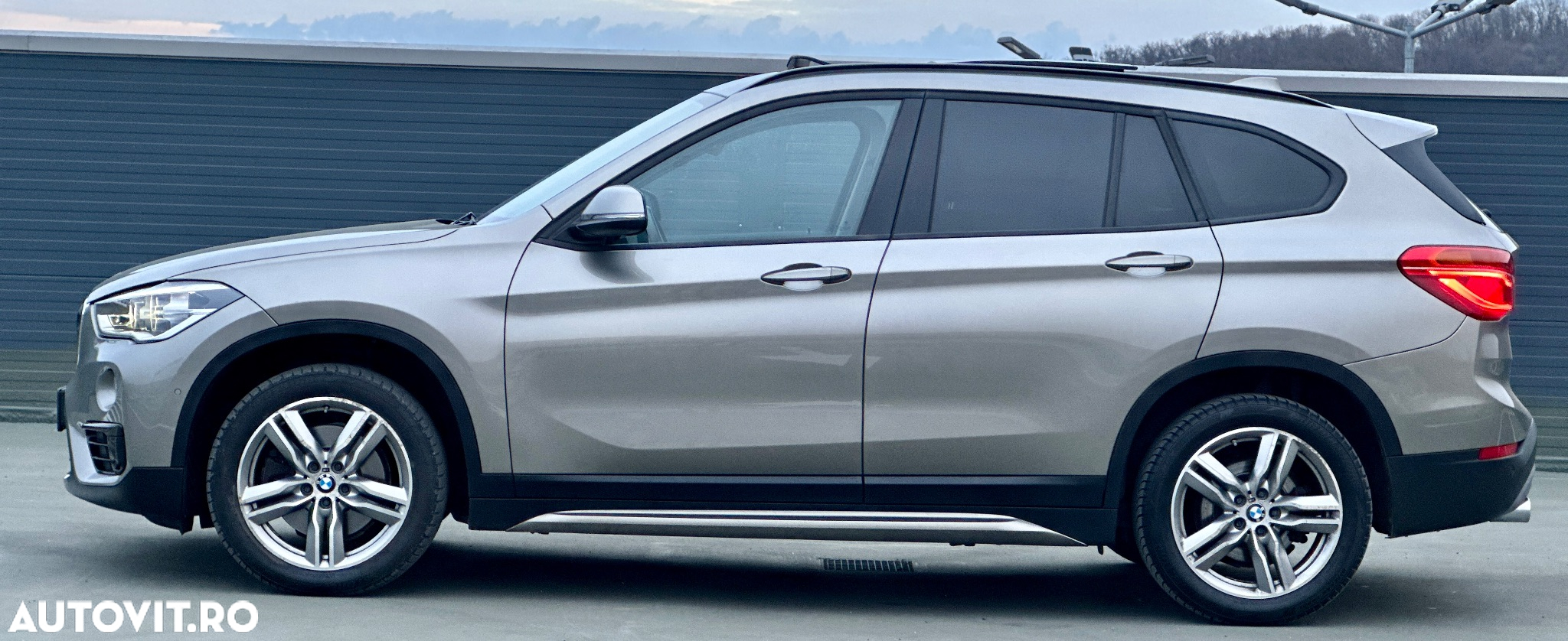 BMW X1 xDrive20d Aut. Sport Line - 6