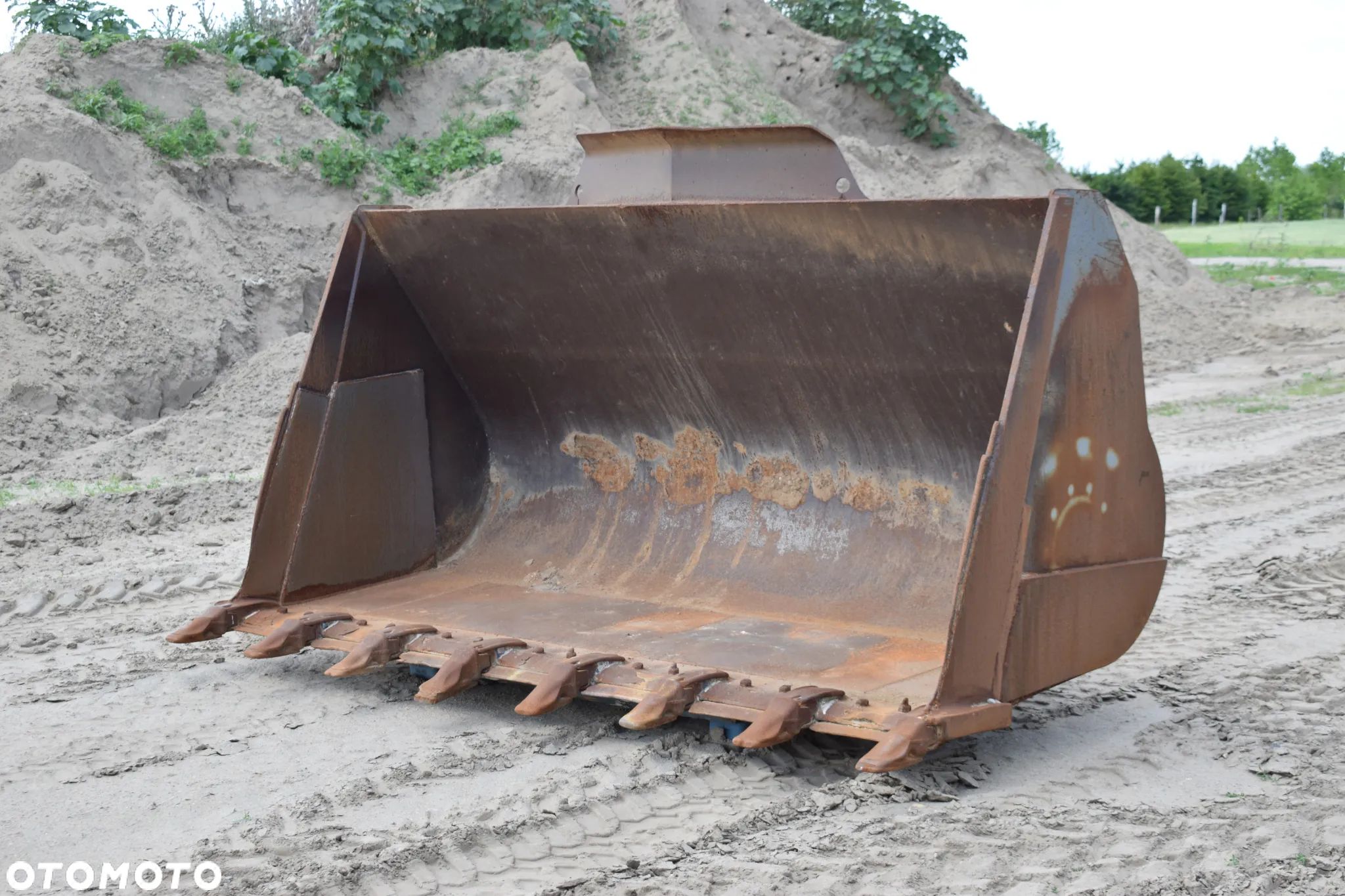 Łyżka ładowarkowa 4.4 m3 Volvo L180 3.2 m szer. - 1
