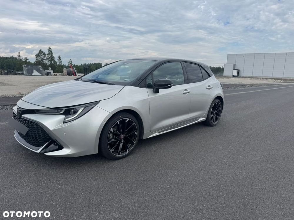 Toyota Corolla 2.0 Hybrid GR Sport - 2