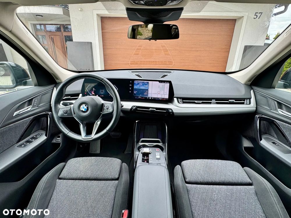 BMW X1 sDrive18i xLine - 9
