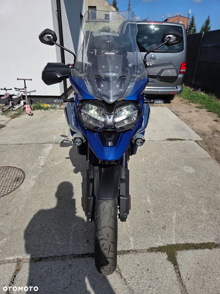 Triumph Tiger - 9