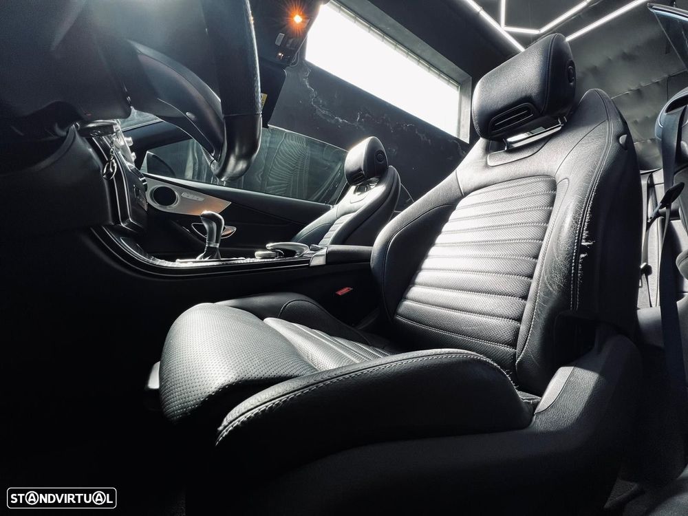 Mercedes-Benz C 220 d Cabrio AMG Line - 45