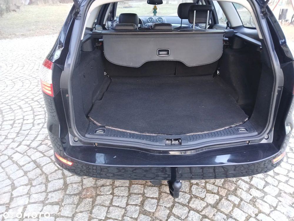 Ford Mondeo 2.5 Titanium - 11