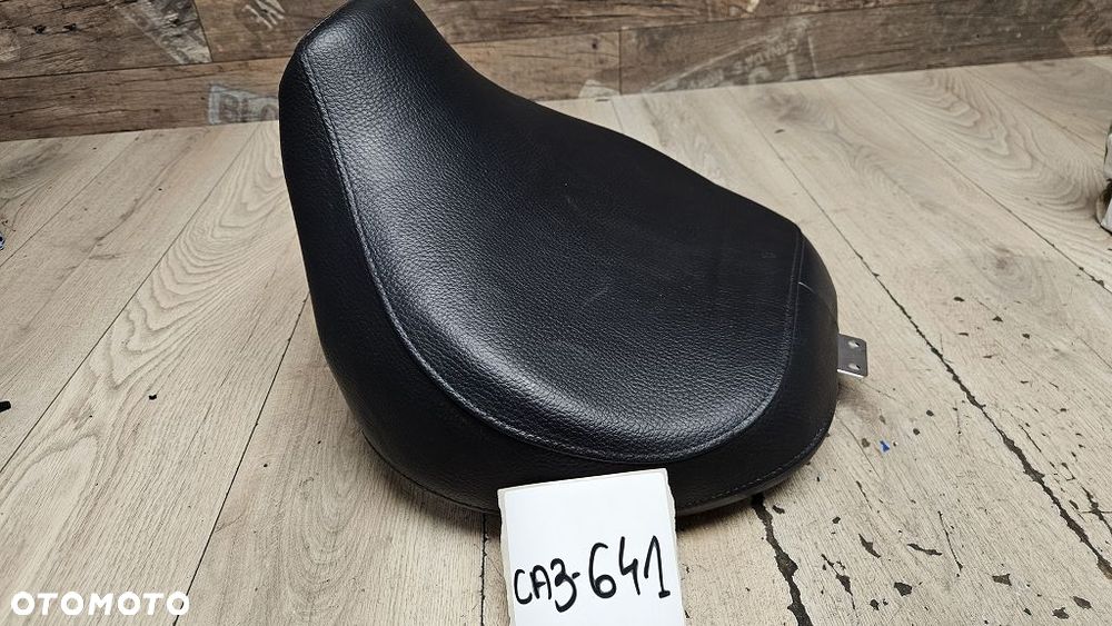Siedzenie kierowcy Suzuki VL800 Intruder Boulevard 45100-43H0 - 1