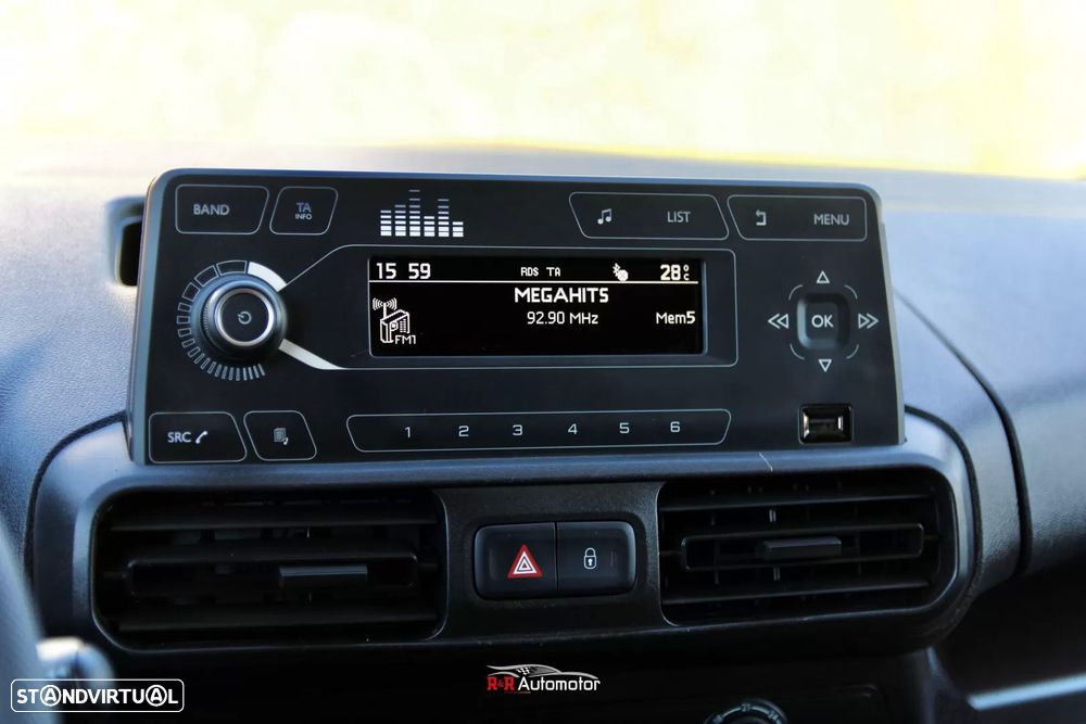 Peugeot Partner 1.5 BlueHDi Pro Longa IVA DEDUTÍVEL 3 Lug - 16