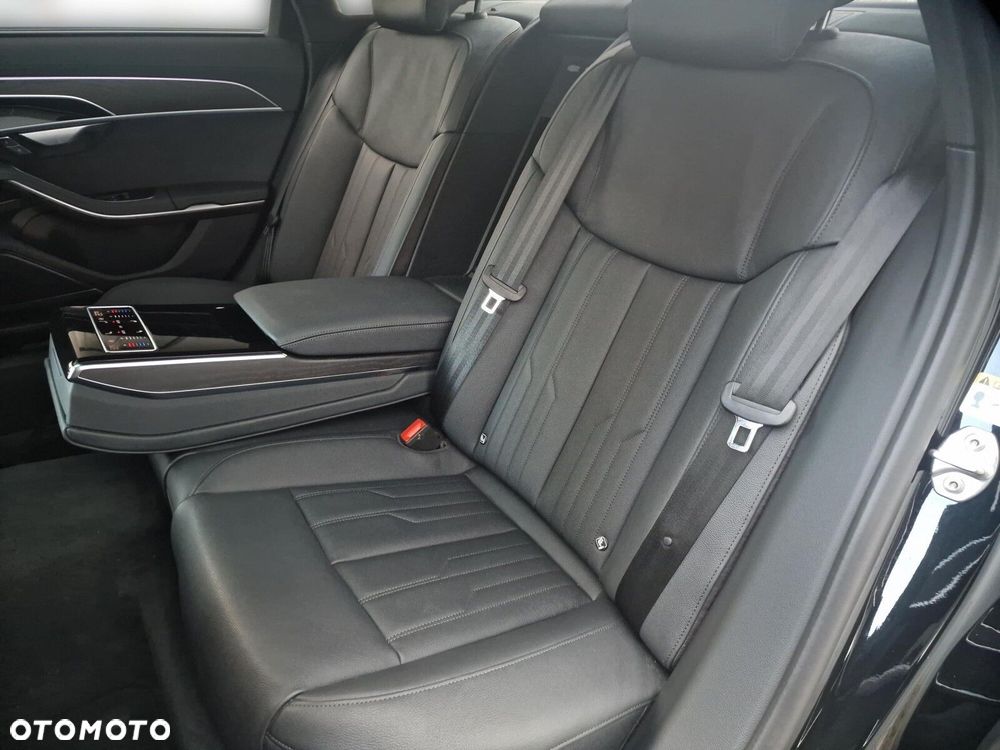 Audi A8 - 16