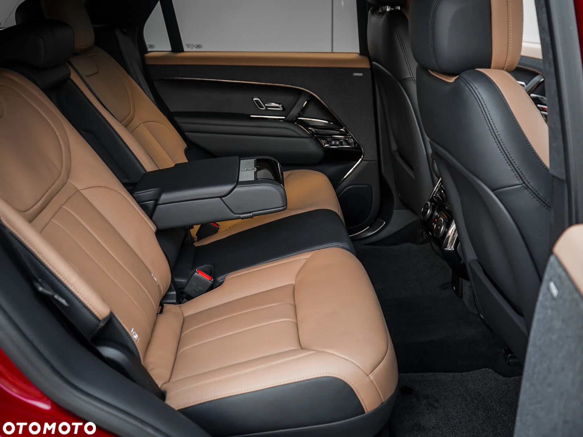 Land Rover Range Rover Sport ver-s-3-0-p550e-phev-autobiography - 33