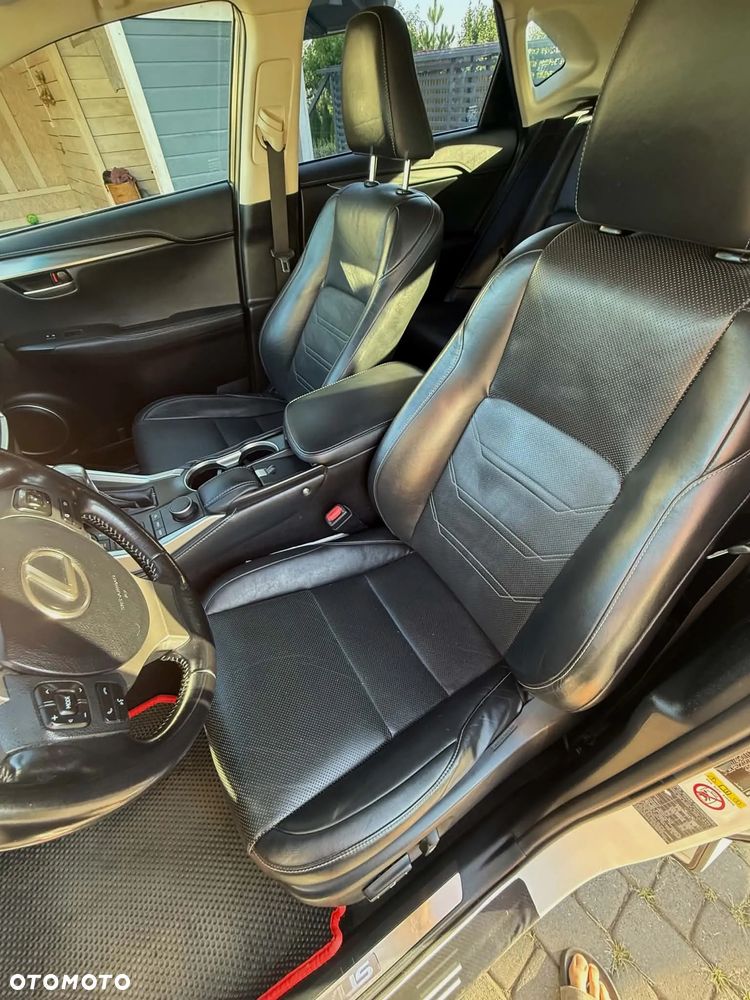Lexus NX 300h F Impression AWD - 6