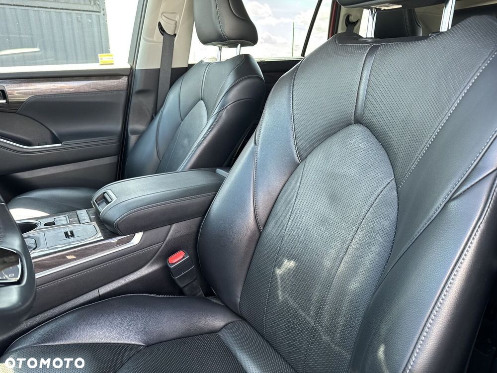 Toyota Highlander - 16