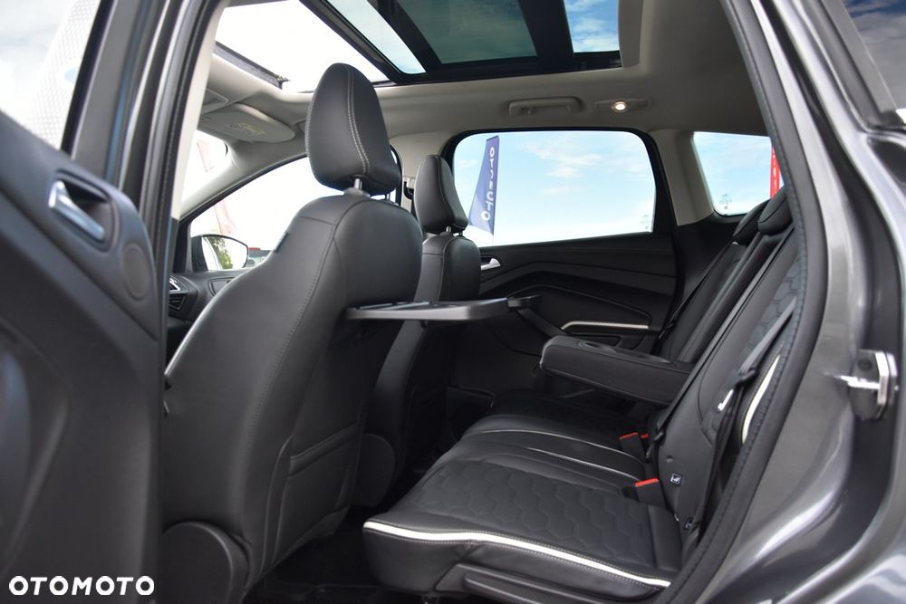 Ford Kuga 2.0 TDCi 4x4 Vignale - 24