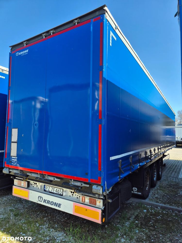 Krone Standard 2021, Nowe plandeki boczne - 4