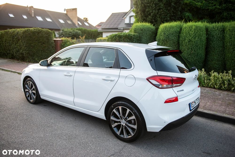 Hyundai i30 1.4 T-GDI YES - 12