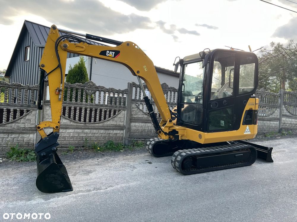 Caterpillar 302.5C * Minikoparka CAT 302.5 * 3 Tony * Długie Ramie * Stan Bardzo Dobry * - 9