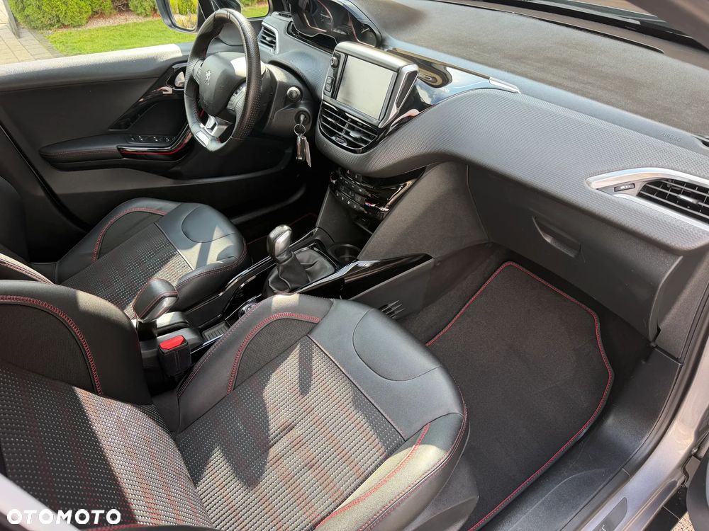 Peugeot 2008 - 23