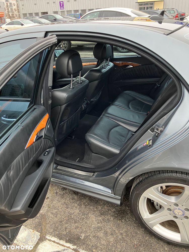 Mercedes-Benz Klasa E 63 AMG 7G-TRONIC - 18