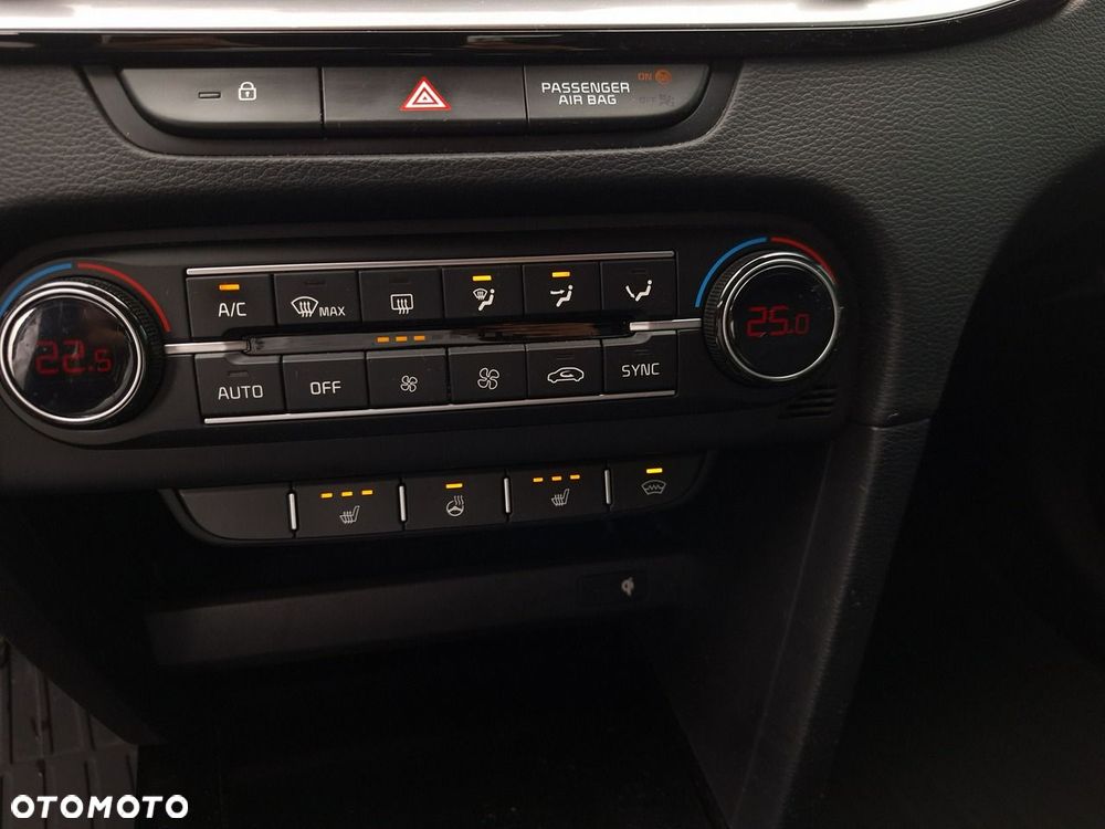 Kia XCeed 1.5 T-GDI Business Line - 17