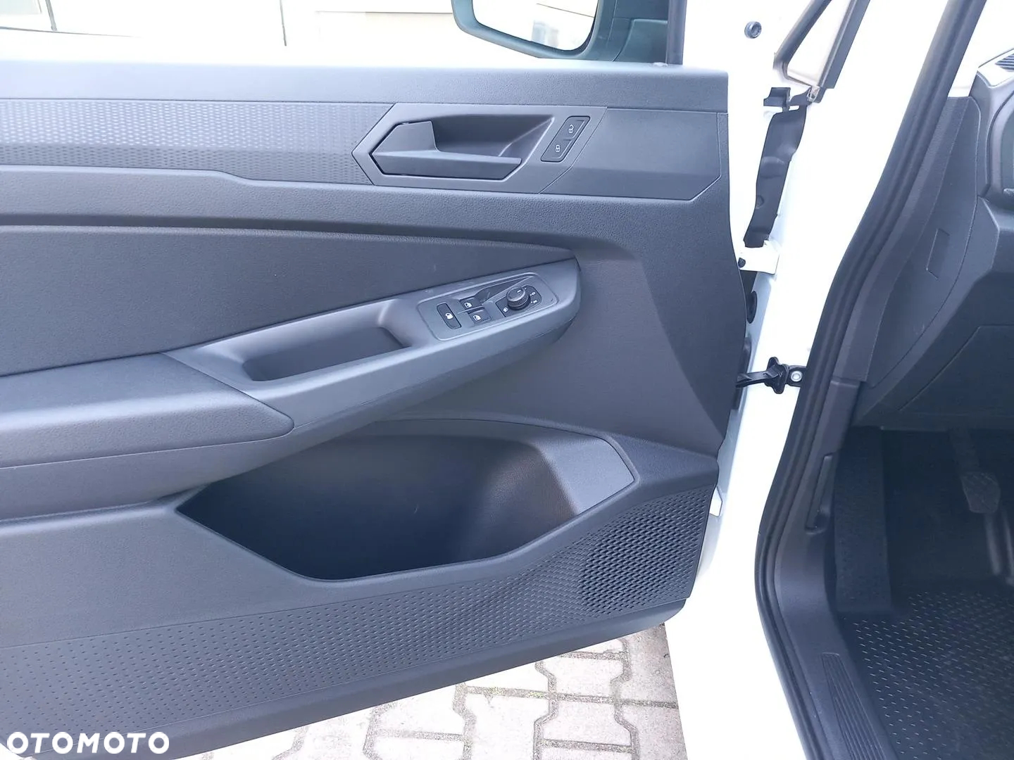 Ford Transit Connect - 10