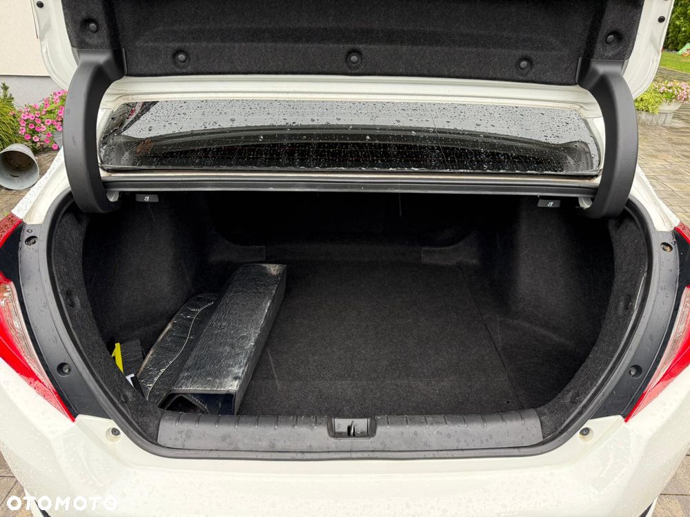 Honda Civic 1.5 T Prestige (Navi) - 23