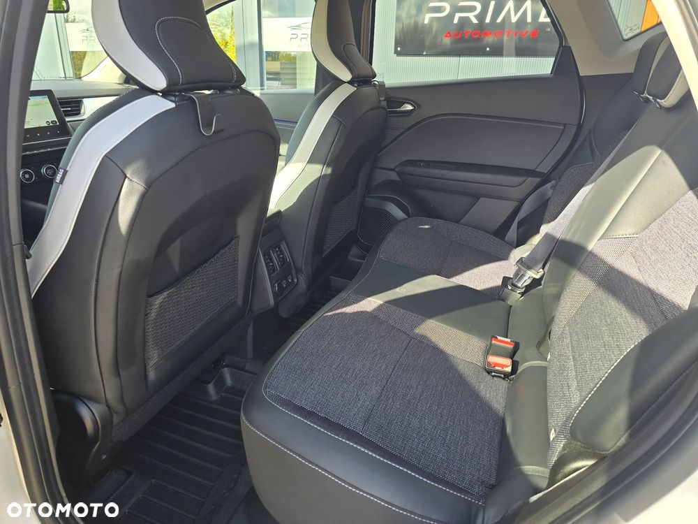 Renault Captur TCe Mild Hybrid 140 EDC GPF TECHNO - 16