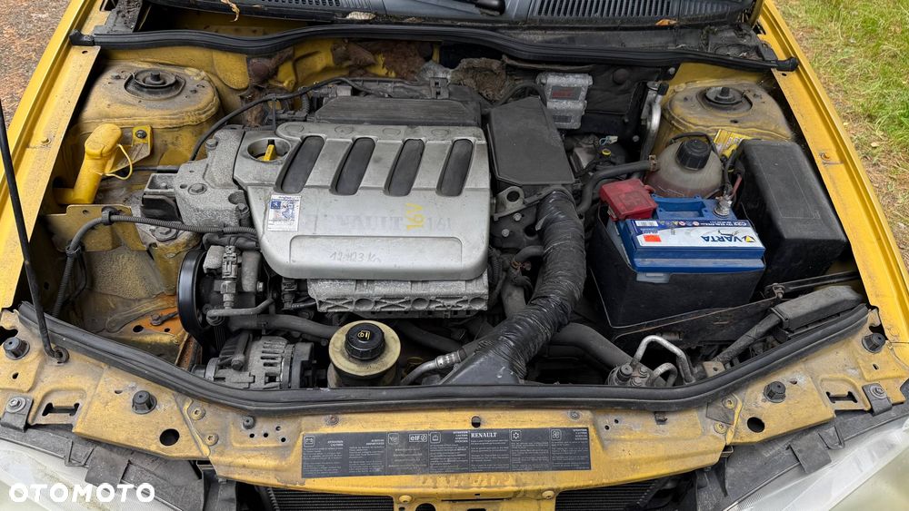 Renault Megane 1.6 Privilege - 9