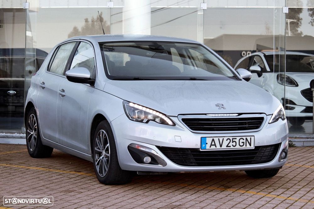 Peugeot 308 1.6 e-HDi Allure - 1