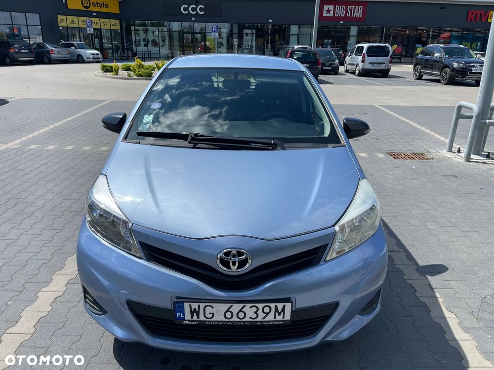 Toyota Yaris - 6
