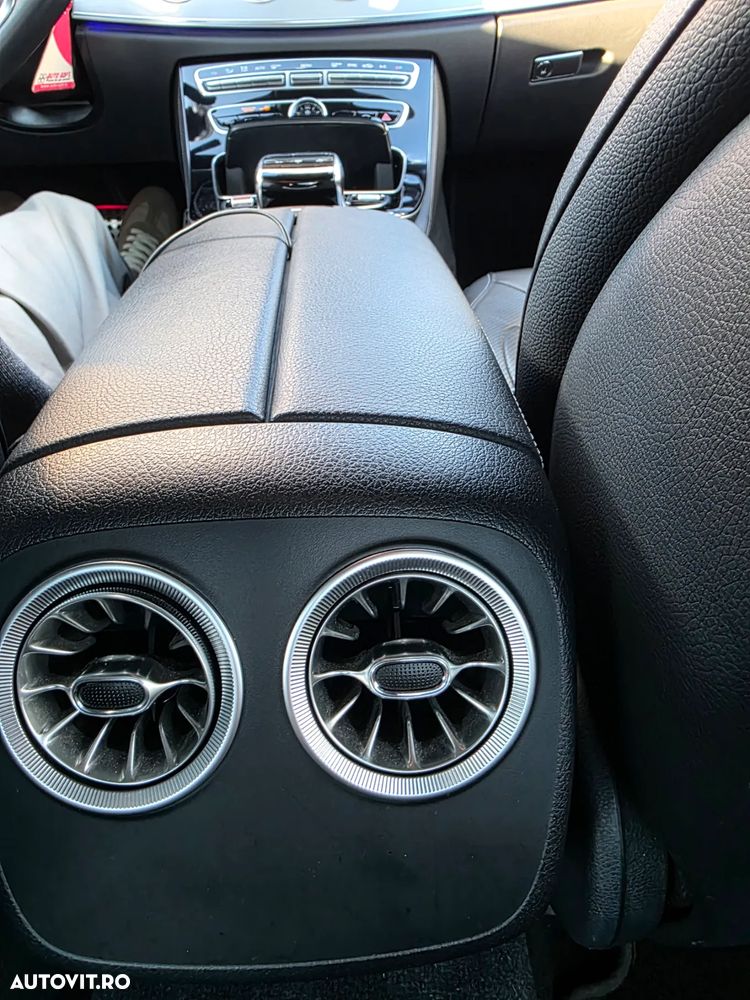 Mercedes-Benz CLS 300 d Aut - 15