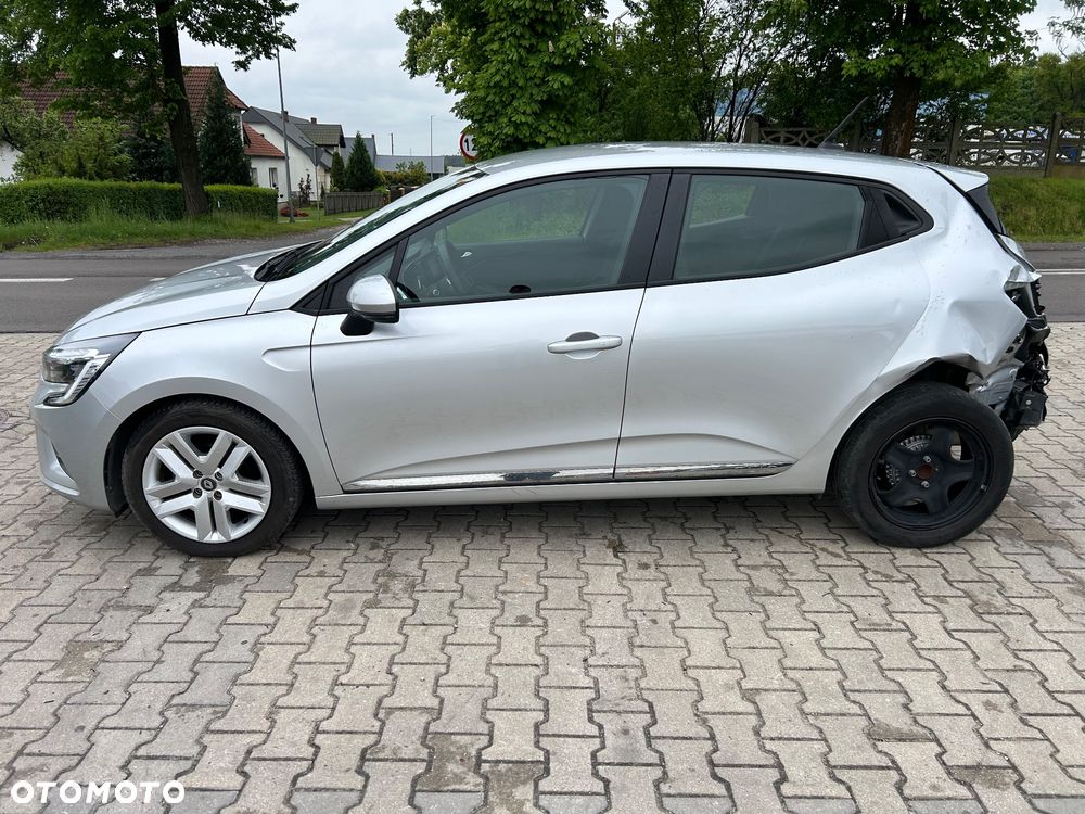 Renault Clio - 2