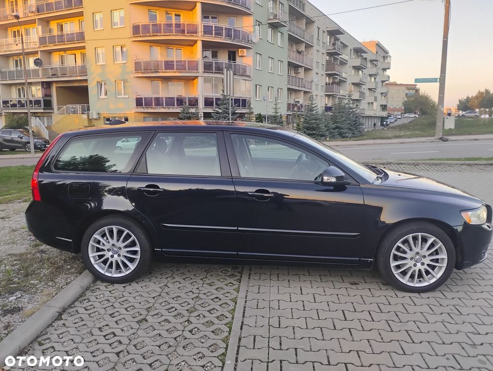 Volvo V50 2009 photo 4