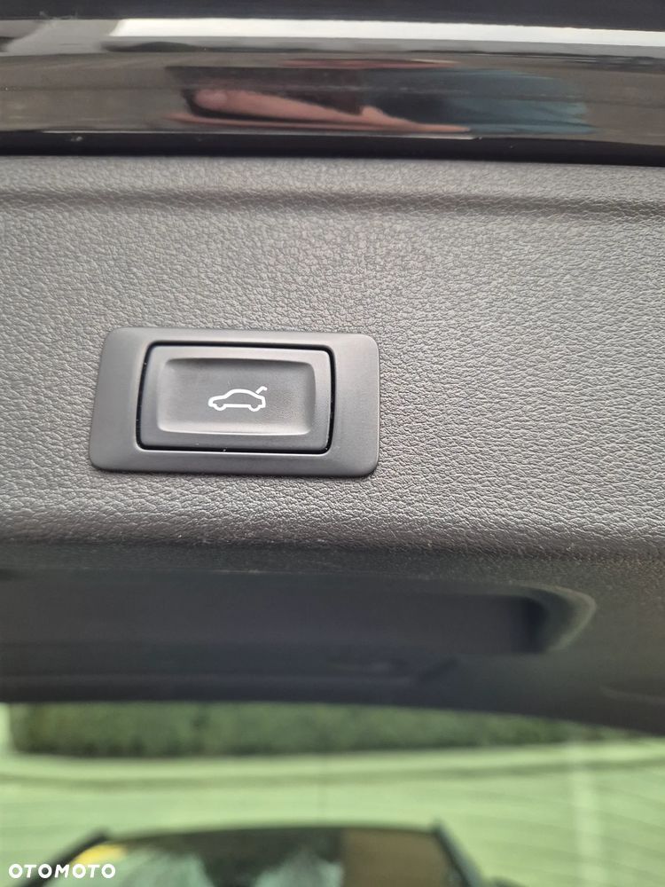 Audi A4 Avant 2.0 TDI - 20