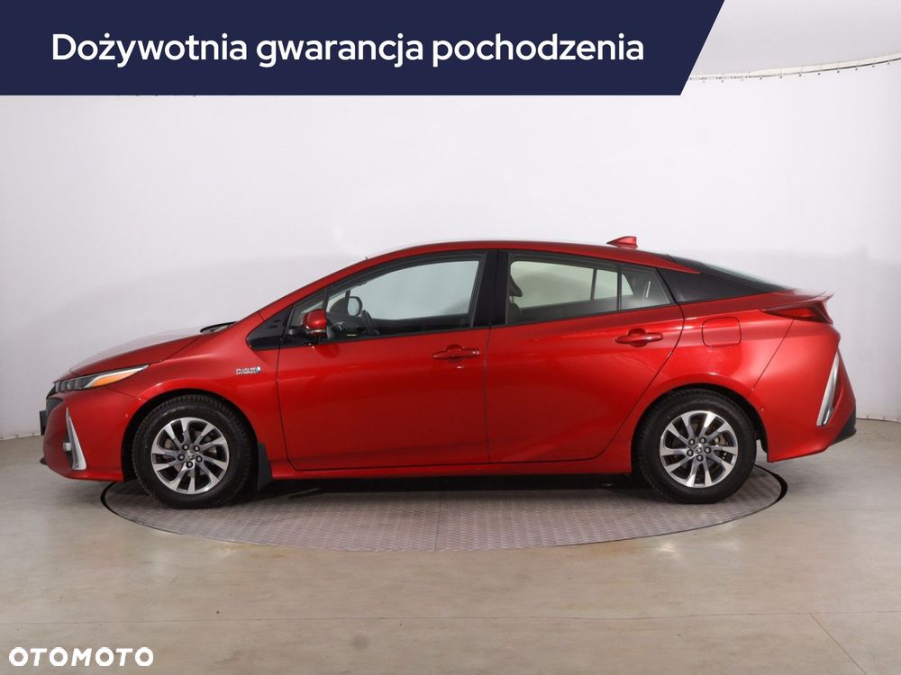 Toyota Prius - 4