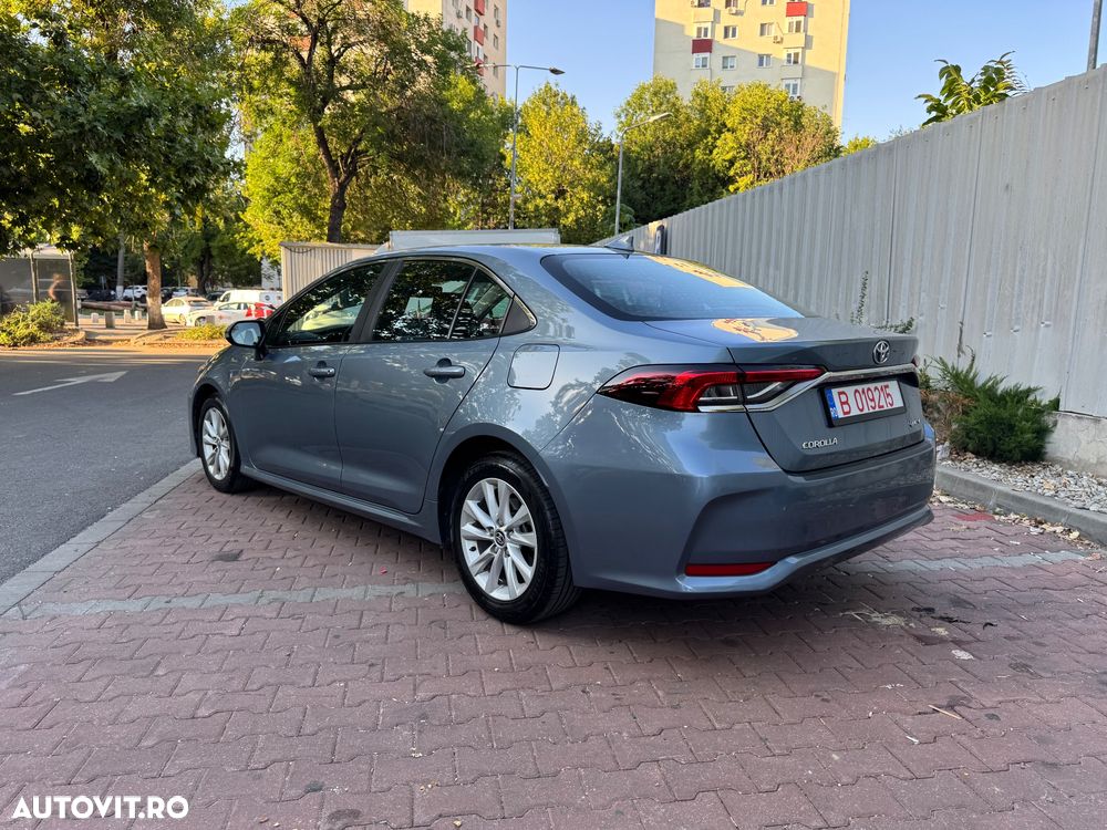 Toyota Corolla - 3