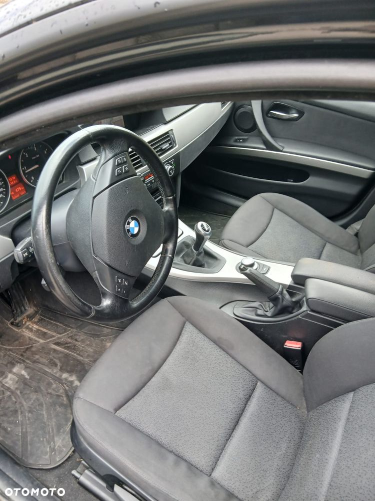 BMW Seria 3 320d DPF Efficient Dynamics Edition Edition Exclusive - 10