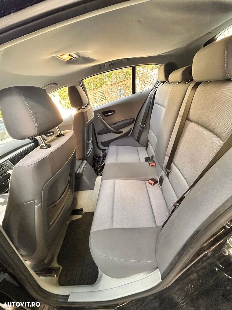 BMW Seria 1 118d - 11