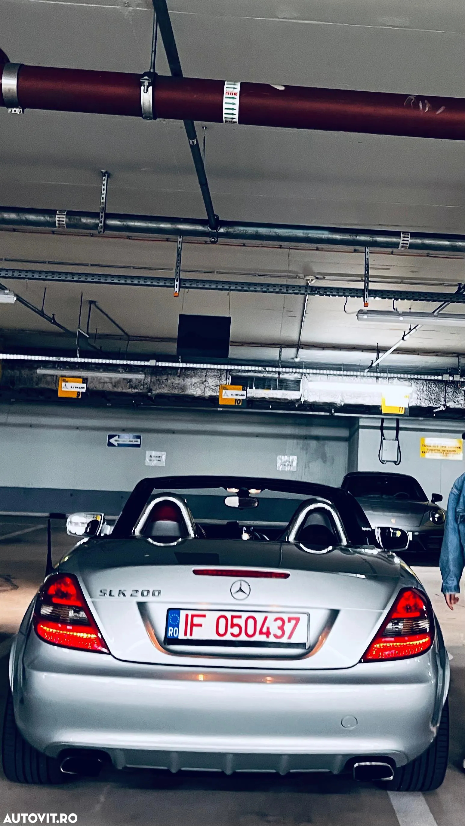 Mercedes-Benz SLK 200 BlueEFFICIENCY Roadster pur - 4