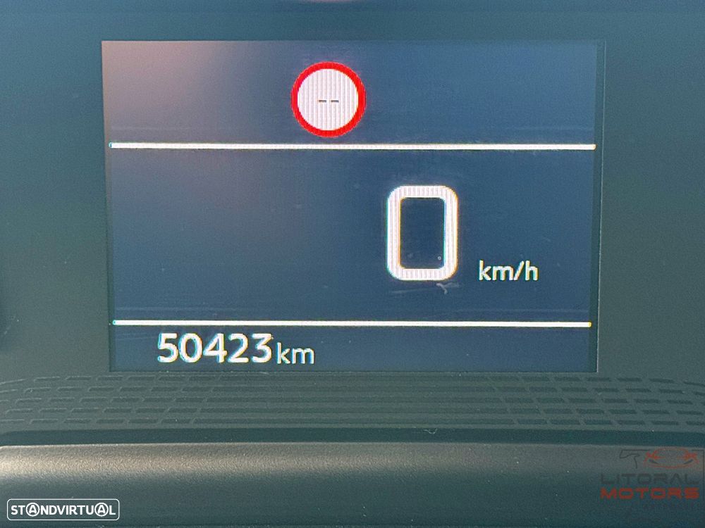 Peugeot 208 1.2 PureTech SE Style - 25