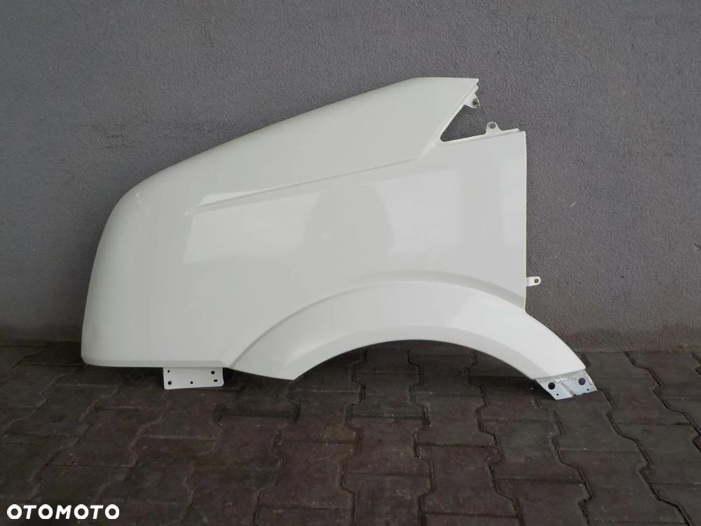 VW CRAFTER BŁOTNIK LEWY PRZÓD BEZ RDZY - 1