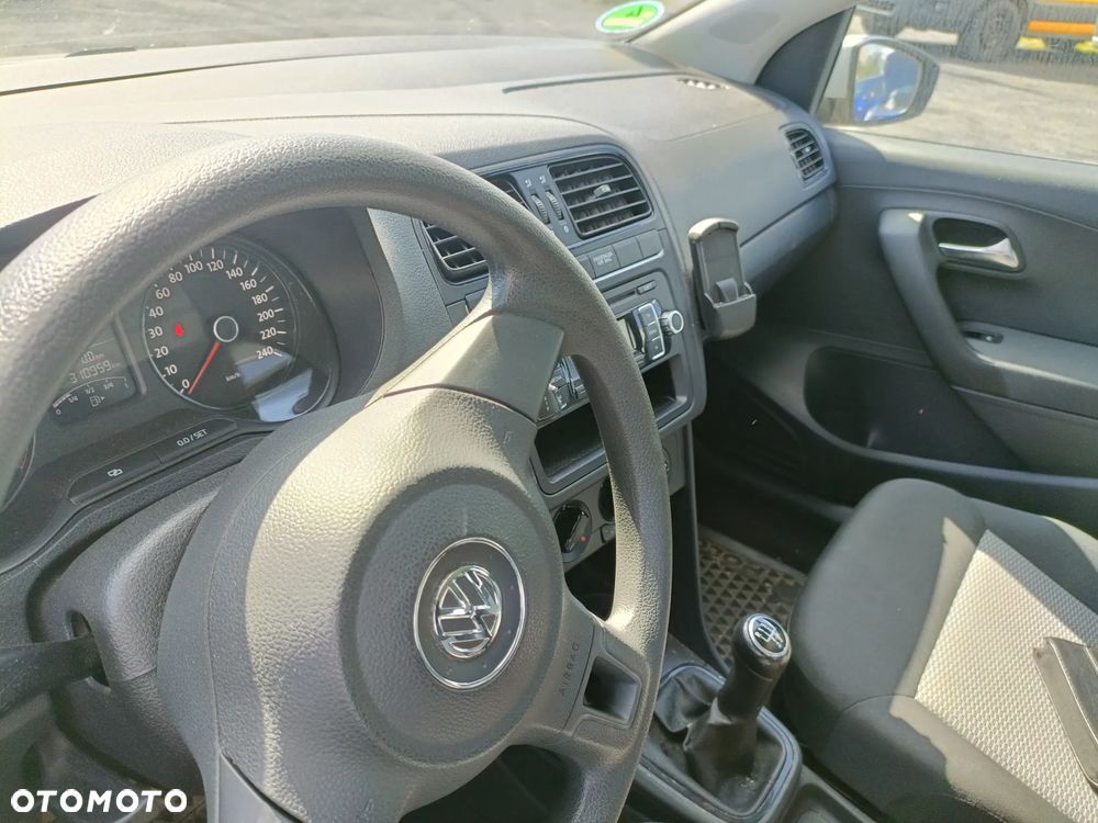 Volkswagen Polo - 9