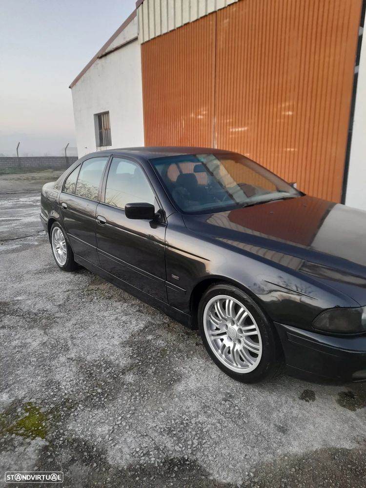BMW 525 - 1