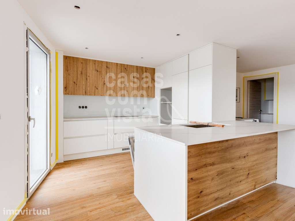 Apartamento T3 Duplex em Condomínio Privado - Pombal - Grande imagem: 2/31