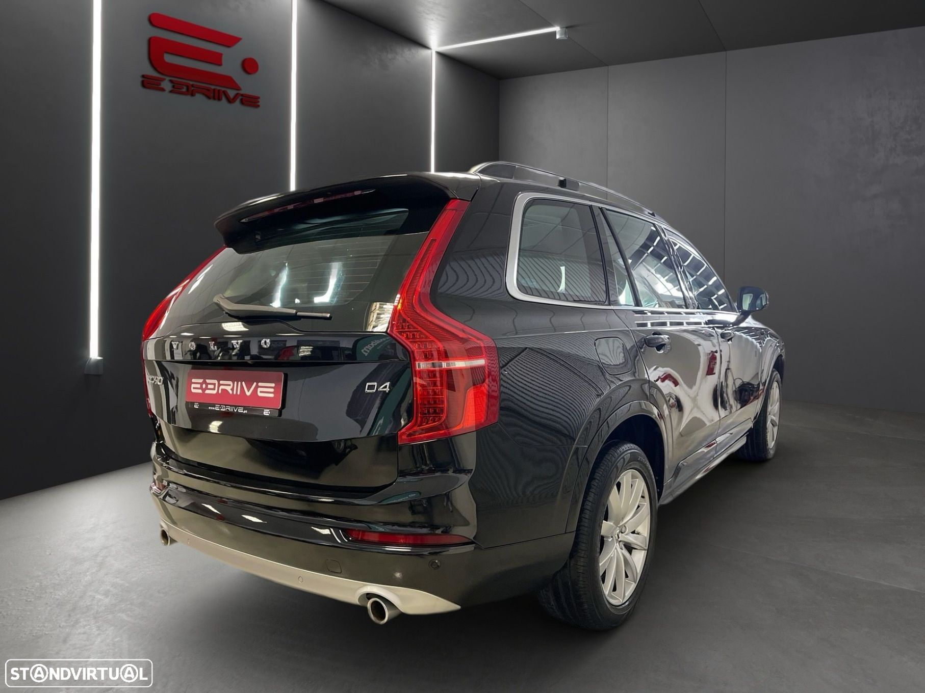 Volvo XC 90 2.0 D4 Momentum - 3