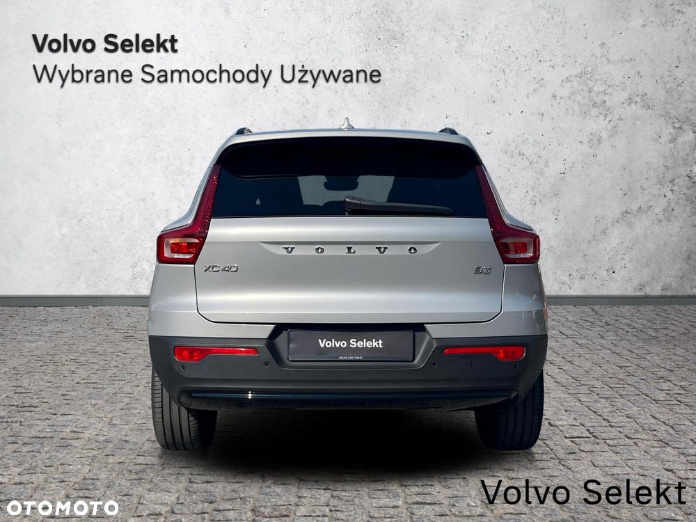 Volvo XC 40 - 6