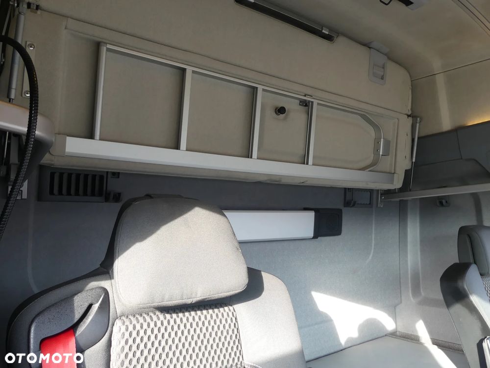 Renault T520 13L / EURO 6 / LOW DECK / AUTOMAT / NISKI PRZEBIEG / - 26